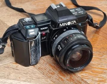 Minolta 7000AF met flister beschikbaar voor biedingen
