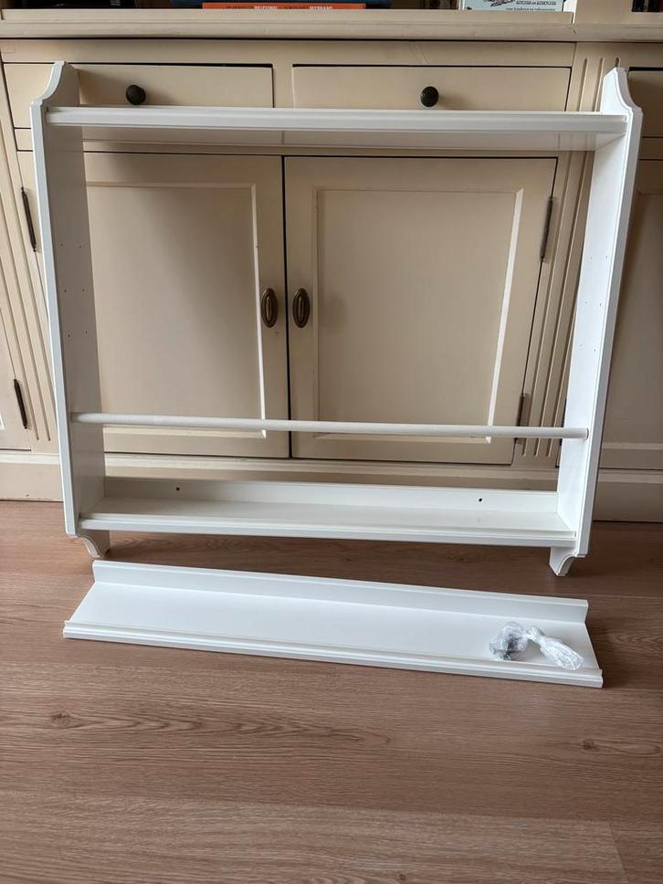 IKEA Wandopberger/Kast, Huis en Inrichting, Woonaccessoires | Wandplanken en Boekenplanken, Gebruikt, Ophalen