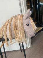 Hobbyhorse met wit oortje snel mogelijk weg, Gebruikt, Ophalen of Verzenden