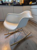 Eames schommelstoel, Huis en Inrichting, Stoelen, Ophalen, Zo goed als nieuw, Wit, Eén