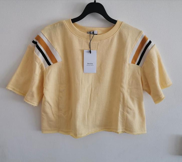 Bershka cropped top mt. S, Kleding | Dames, Tops, Nieuw, Maat 36 (S), Geel, Korte mouw, Verzenden