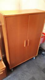 Vintage Hulsta rol kast met 3 schappen op wielen zie foto's, Huis en Inrichting, Kasten | Roldeurkasten en Archiefkasten, Ophalen