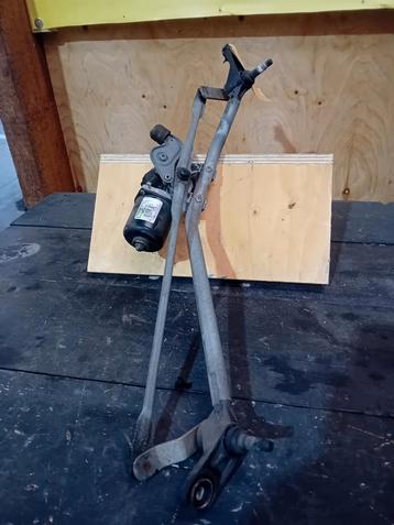 Ruitenwisser motor mechaniek voor een Renault Kangoo bj.2010 beschikbaar voor biedingen