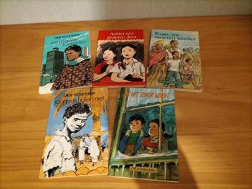 Boeken van C.M. de Putter- Dekker beschikbaar voor biedingen