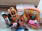 Barbie paardenstal met paarden en pony's, Ophalen of Verzenden, Gebruikt, Barbie