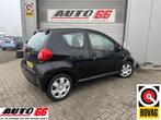 Toyota Aygo 1.0-12V + AIRCO APK tot 02-2027, Auto's, Toyota, Voorwielaandrijving, Stof, Gebruikt, Zwart