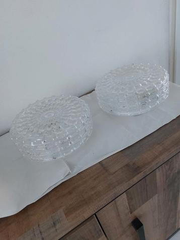 2 dezelfde plafondlampen glas vintage beschikbaar voor biedingen