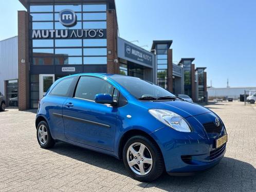 Toyota Yaris 1.3 VVTi Sol Airco NAP APK, Auto's, Toyota, Te koop, Yaris, ABS, Airbags, Airconditioning, Boordcomputer, Centrale vergrendeling