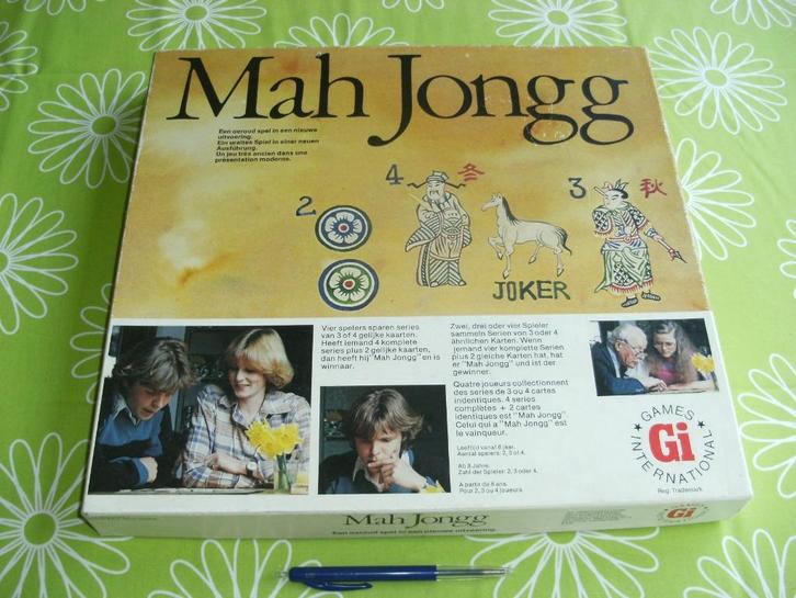 Vintage Mah Jongg spel, Hobby en Vrije tijd, Gezelschapsspellen | Bordspellen, Gebruikt, Een of twee spelers, Drie of vier spelers