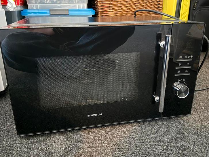 Inventum combi magnetron, Witgoed en Apparatuur, Magnetrons, Zo goed als nieuw, Ophalen