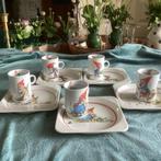 Mooie gave kinderbordjes met mokjes, Ophalen of Verzenden, Zo goed als nieuw