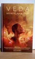 Veda - Secrets from the east, Boeken, Ophalen of Verzenden, Zo goed als nieuw, Achtergrond en Informatie