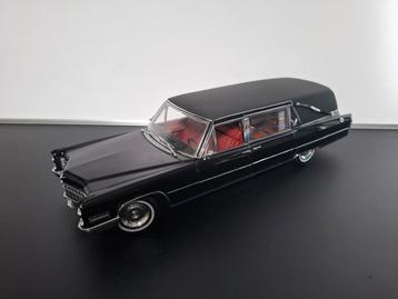 Precision Miniatures Cadillac S&S Landau Hearse 1/18 beschikbaar voor biedingen