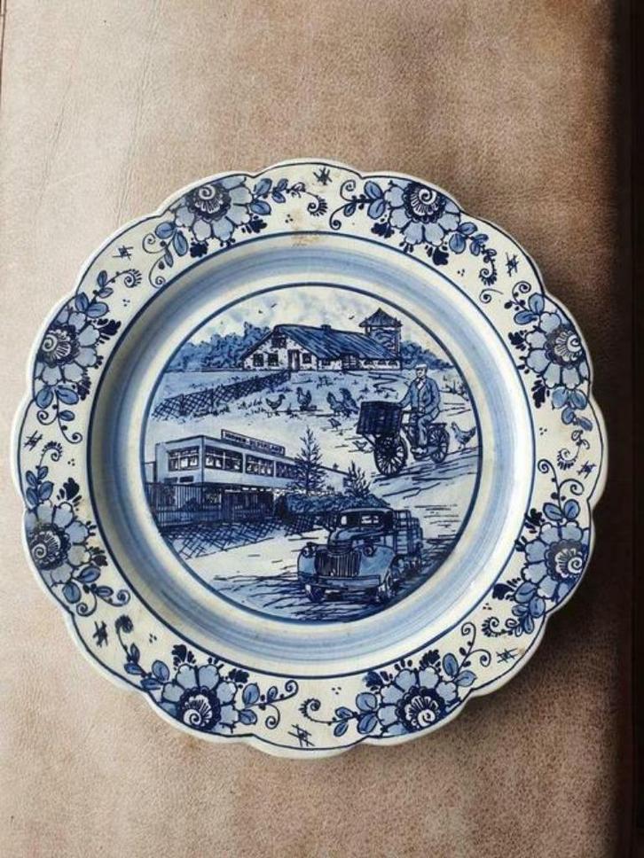 Midden van Nederland b v d Hazel Ermelo Delfts blauw nr 5427, Antiek en Kunst, Antiek | Wandborden en Tegels, Ophalen