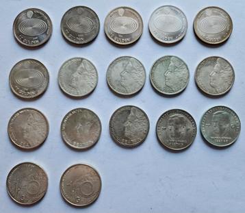 17 Zilveren tientjes Beatrix.  beschikbaar voor biedingen