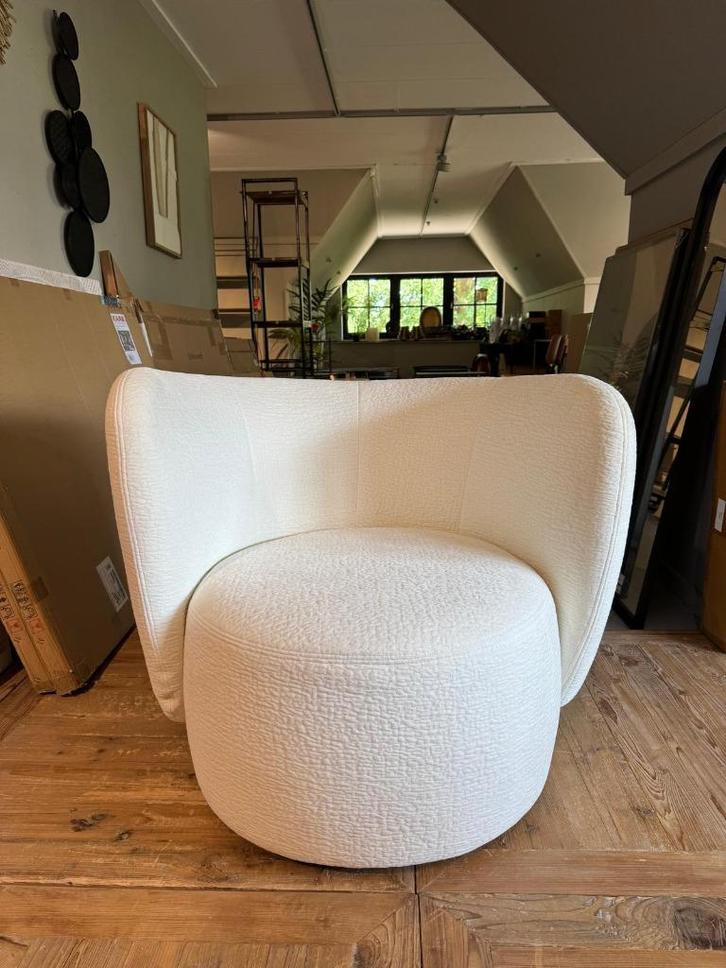 Fauteuil Boyle l Whoon l Meubilex l Van €745,- voor €229,-, Huis en Inrichting, Fauteuils, Nieuw, Stof, 75 tot 100 cm, Minder dan 75 cm