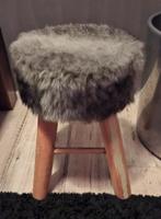 Krukje, Huis en Inrichting, Krukjes, Ophalen of Verzenden, Zo goed als nieuw, Hout