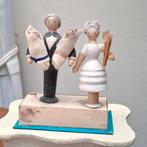 BRUIDSPAARTJE ERTSGEBERGTE BRUIDEGOM MET 2 WIKKELKINDJES, Verzenden