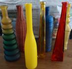 7 glazen sier flessen-vazen, verschillende kleuren., Ophalen, Overige kleuren, Glas, Minder dan 50 cm