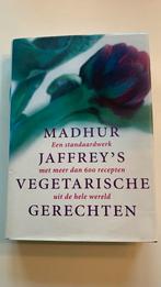 Madhur Jaffrey’s vegetarische gerechten uit de hele wereld, Ophalen of Verzenden, Zo goed als nieuw, Overige gebieden