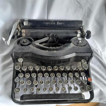 Remington Rand oude typemachine  beschikbaar voor biedingen