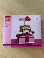 Lego 40679 Love Gift Box Limited Edition, Kinderen en Baby's, Speelgoed | Duplo en Lego, Ophalen of Verzenden, Nieuw