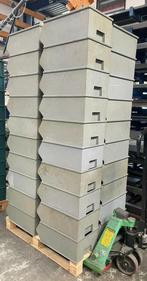 2 pallets diverse maten bakken te koop, Doe-het-zelf en Verbouw, Kratten en Dozen, Gebruikt, 100 cm of meer, 60 cm of meer, Ophalen of Verzenden