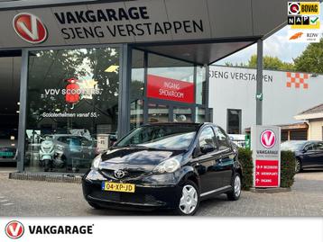 Toyota Aygo 1.0-12V + Rijklaar ! beschikbaar voor biedingen