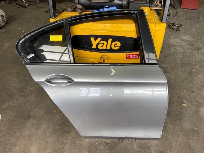 Portier 4Deurs rechts-achter van een BMW 5-Serie (A52), Auto-onderdelen, Carrosserie en Plaatwerk, Deur, BMW, Gebruikt, 3 maanden garantie