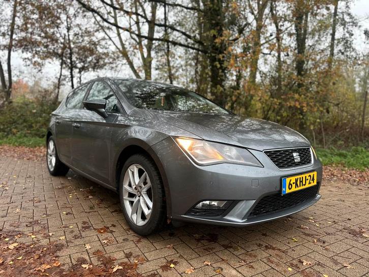 Seat Leon 1.2 TSI 77KW DSG 2013 Grijs, Auto's, Seat, Bedrijf, Leon, ABS, Airbags, Airconditioning, Bluetooth, Bochtverlichting