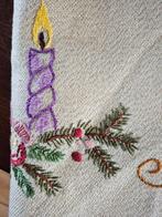 Vintage geborduurd kerst tafelkleed, Diversen, Kerst, Ophalen of Verzenden, Zo goed als nieuw