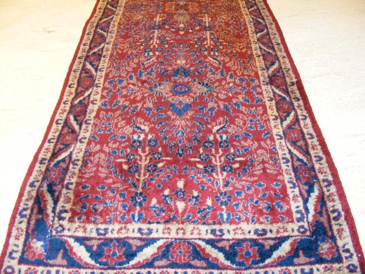 Handgeknoopt Perzisch Tapijt/Loper Saroug Maat:0.70X2.50.m, Huis en Inrichting, Stoffering | Tapijten en Kleden, Zo goed als nieuw