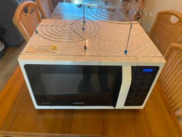 SAMSUNG MC28H5015AW Combimagnetron - Beschadigd beschikbaar voor biedingen