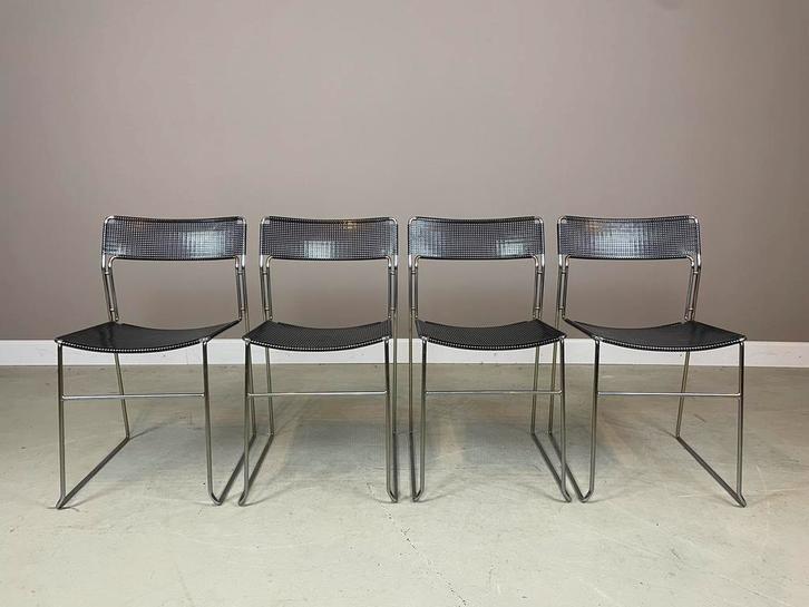 4 Arrben “Sultana” stoelen in nette gebruikte staat, Huis en Inrichting, Stoelen, Gebruikt, Vier, Metaal, Zwart, Ophalen