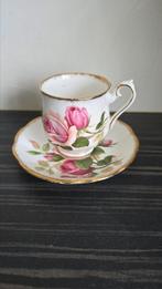 Royal Albert "aniversery rose", Ophalen of Verzenden, Zo goed als nieuw, Porselein, Kop en/of schotel