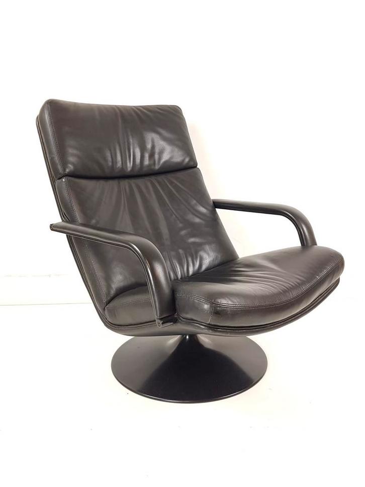 Zwart leren Artifort F142 draai fauteuil met ronde voet, Huis en Inrichting, Fauteuils, Zo goed als nieuw, Leer, 50 tot 75 cm
