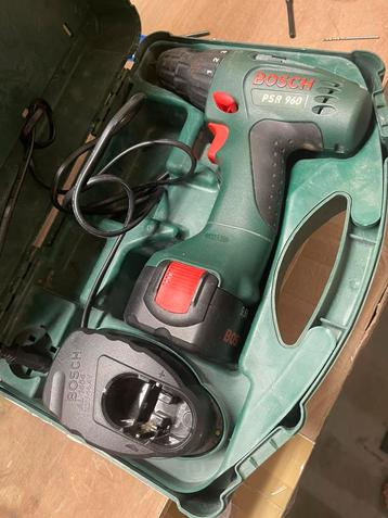 Bosch PSR 960 te koop, accu werkt niet beschikbaar voor biedingen