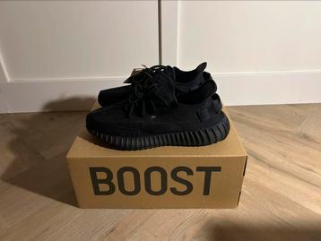 Yeezy Boost 350 v2 “Onyx” beschikbaar voor biedingen