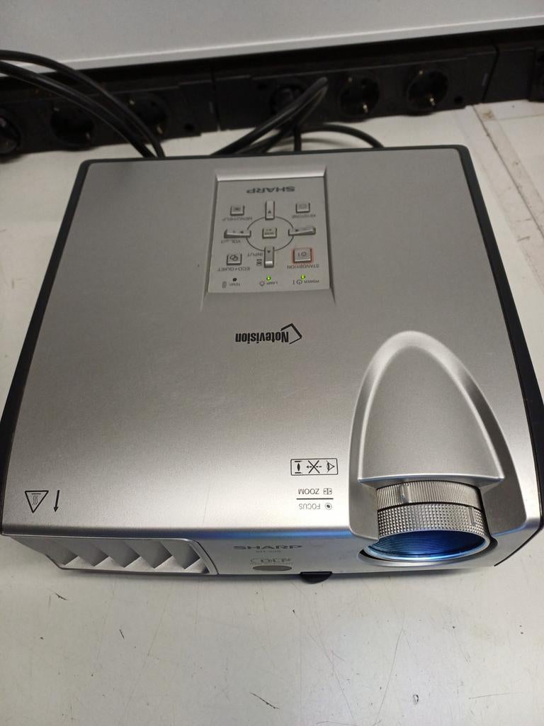 Beamers Sharp en Benq, Ophalen of Verzenden, Overige resoluties