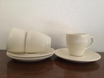 14 x Wedgwood Windsor kop en schotel. beschikbaar voor biedingen