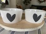 Nieuw!!! 2 Bastion Collection schaaltjes zw Hart, Huis en Inrichting, Keuken | Servies, Keramiek, Nieuw, Ophalen of Verzenden