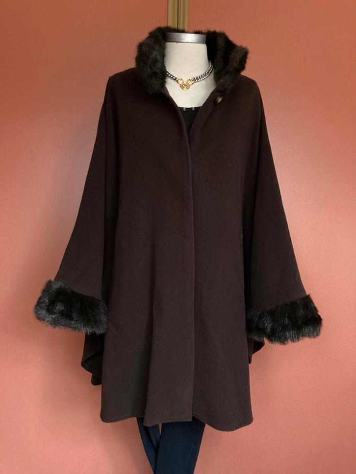 Lener Cordier wollen cape bruin 38-46 😍mooi👌❤️🌟, Kleding | Dames, Jassen | Winter, Zo goed als nieuw, Maat 46/48 (XL) of groter