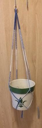 2 Handgemaakte Macrame planten hangers blauw/wit 82 cm lang, Overige soorten, Minder dan 100 cm, Ophalen of Verzenden, Halfschaduw