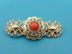 Gouden vintage broche met bloedkoraal                    G89, 4 tot 7 cm, Gebruikt, ., Ophalen of Verzenden