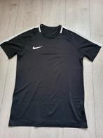 Sportshirt Nike, zwart, maat M, Ophalen of Verzenden, Zo goed als nieuw, Zwart, Algemeen