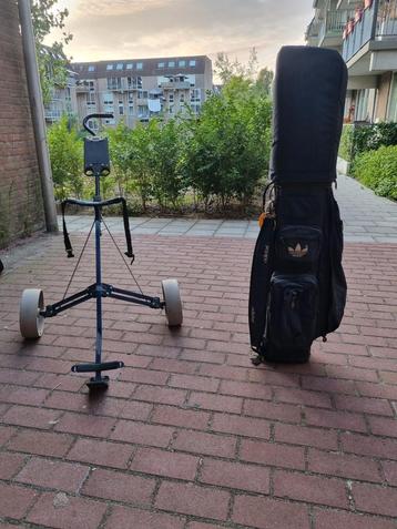 ADIDAS golfspullen/tas/karretje!! beschikbaar voor biedingen