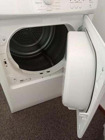 Zanussi droger met slang  beschikbaar voor biedingen