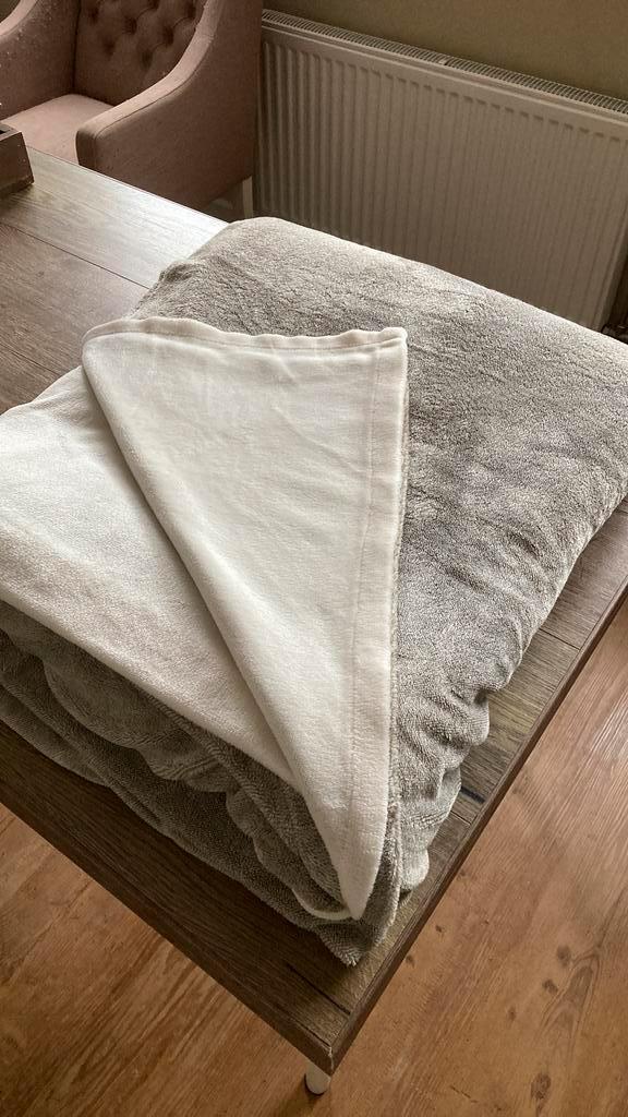 Optidee dekbedovertrek cashmere, Huis en Inrichting, Slaapkamer | Beddengoed, Zo goed als nieuw, Dekbedovertrek, Tweepersoons