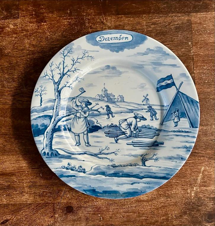 Antiek Delfts Blauw Sierbord - Winter Tafereel, Antiek en Kunst, Antiek | Wandborden en Tegels, Ophalen of Verzenden