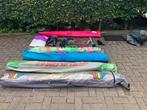 Surf plank compleet met 5 gieken en 7 zeilen, Watersport en Boten, Ophalen, Gebruikt, 250 tot 300 cm, Complete set